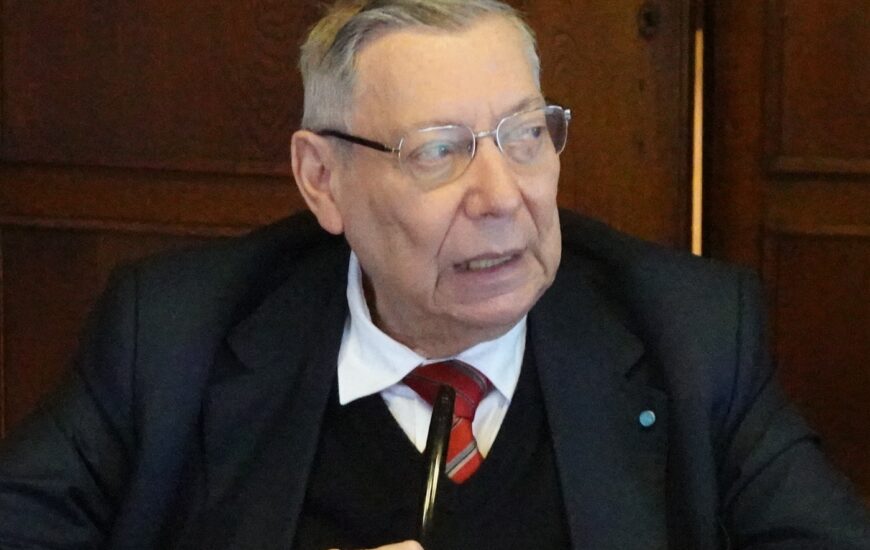 Claudio Maccone